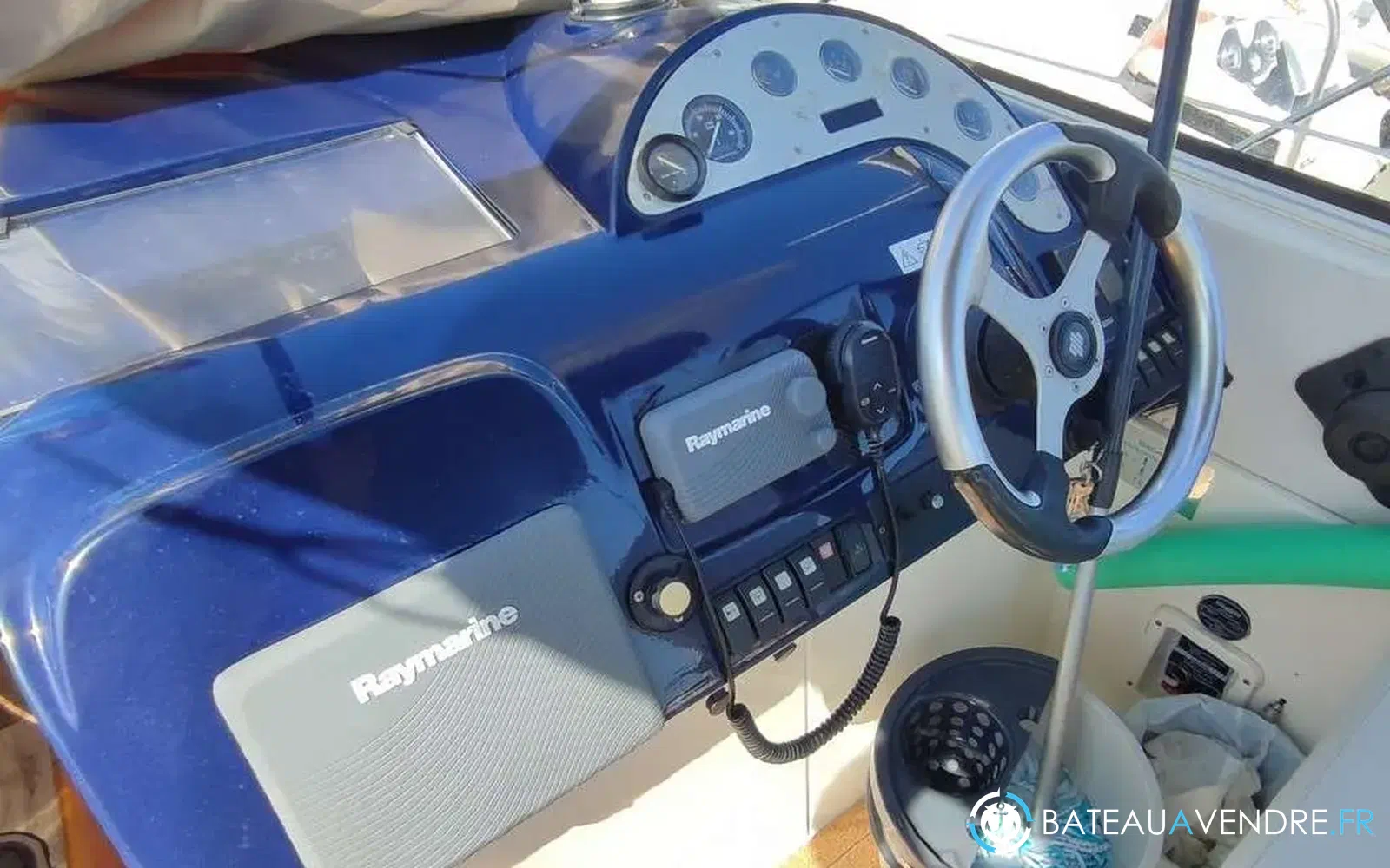 slider 12 Sealine S 23