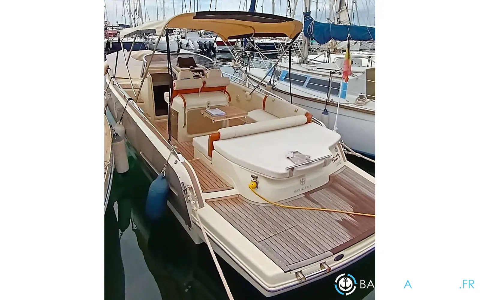 slider 0 Invictus 280 GT