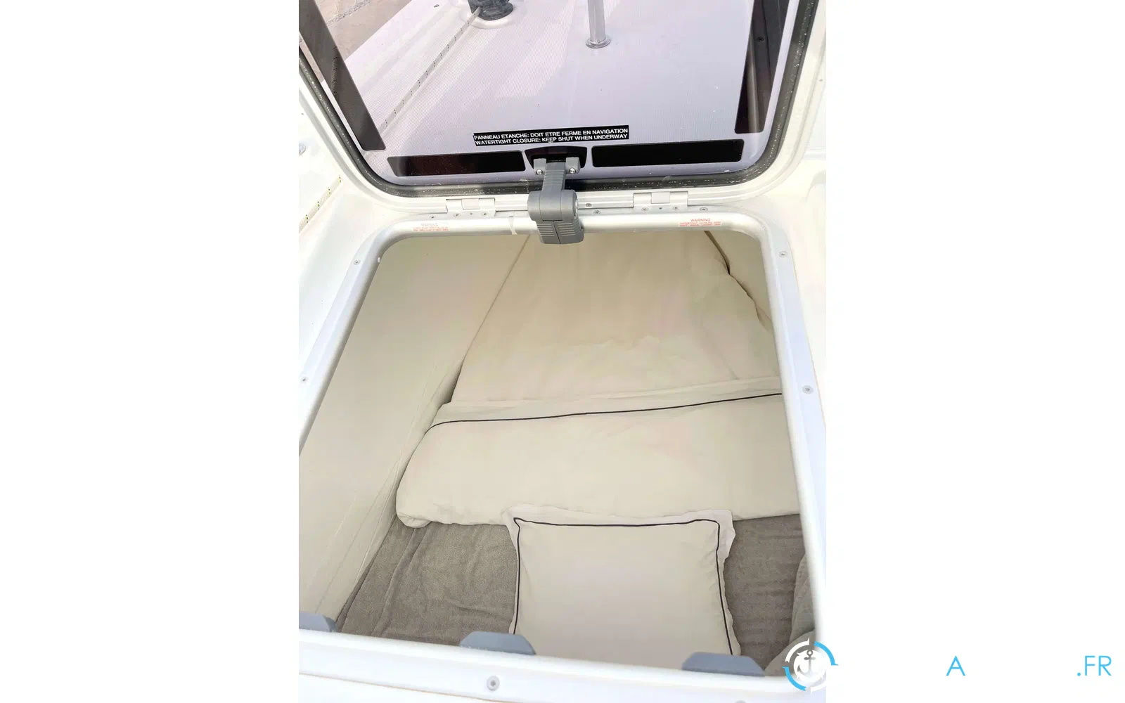 slider 22 Lagoon 46
