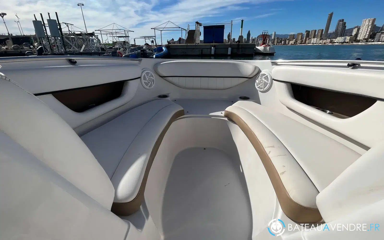 slider 15 Four Winns Horizon 260