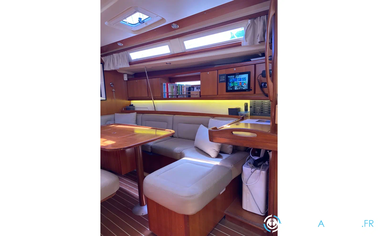 slider 6 Dufour 425