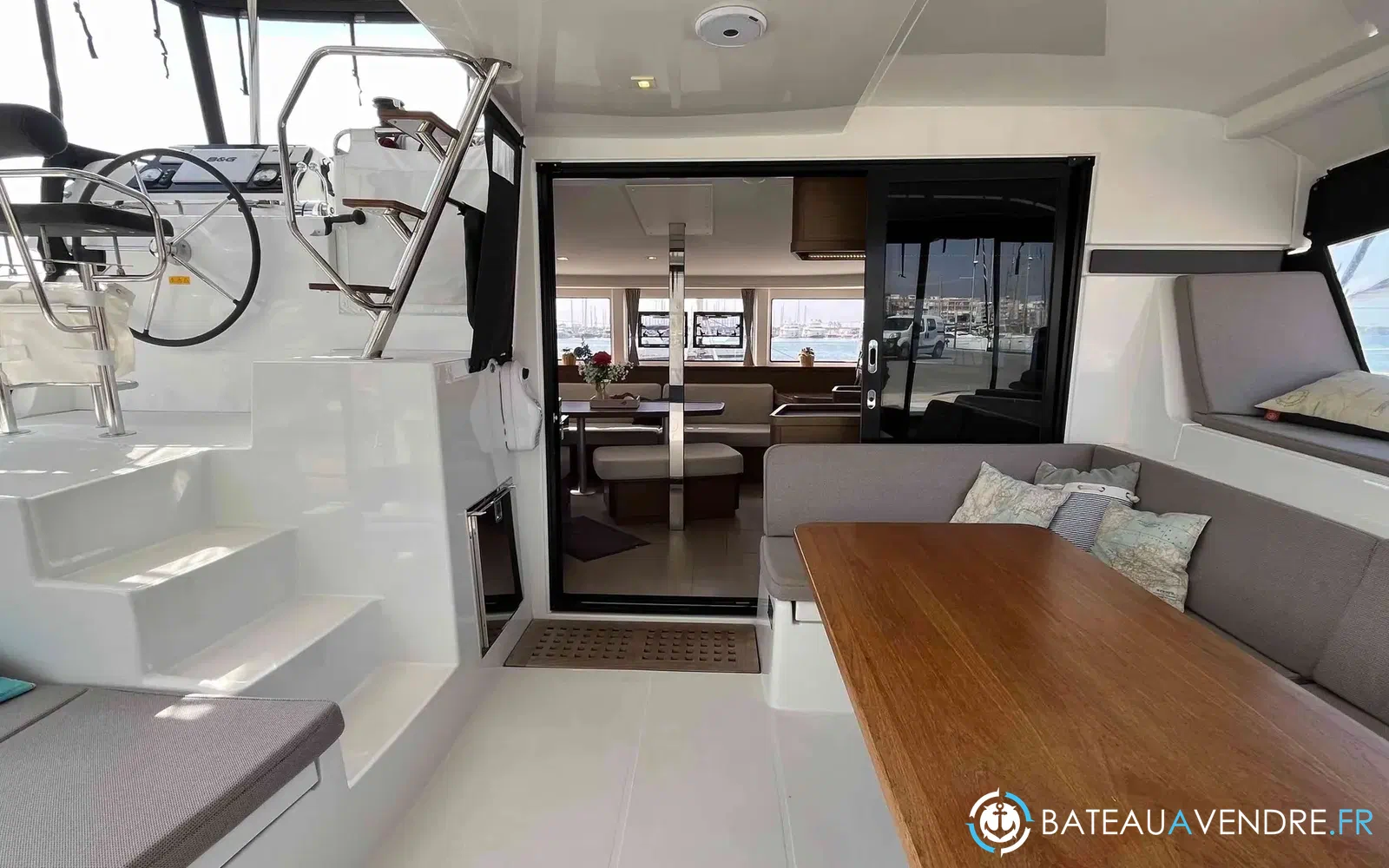 slider 23 Lagoon 42