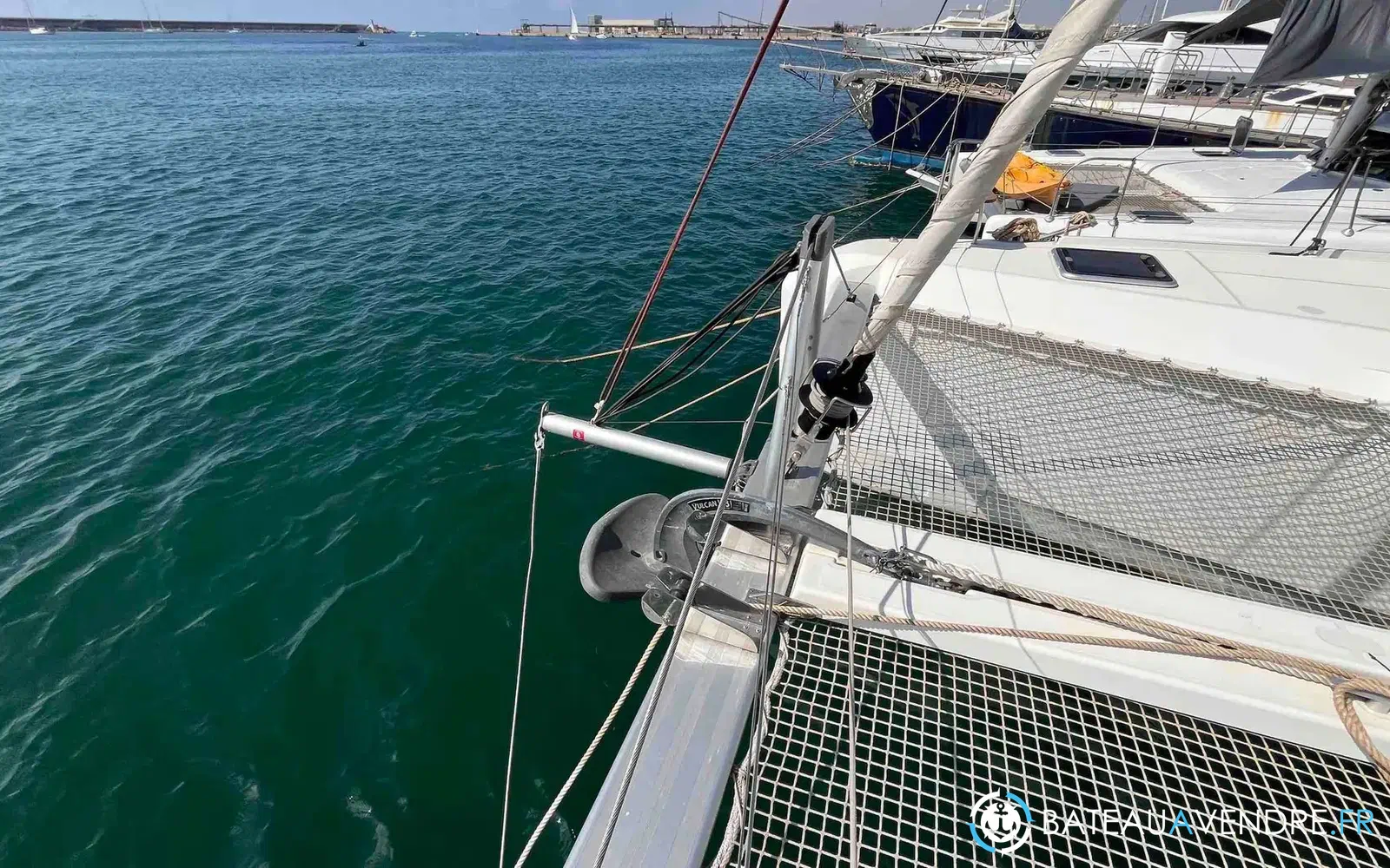 slider 24 Lagoon 42