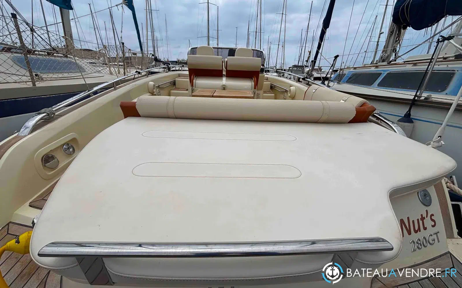 slider 10 Invictus 280 GT