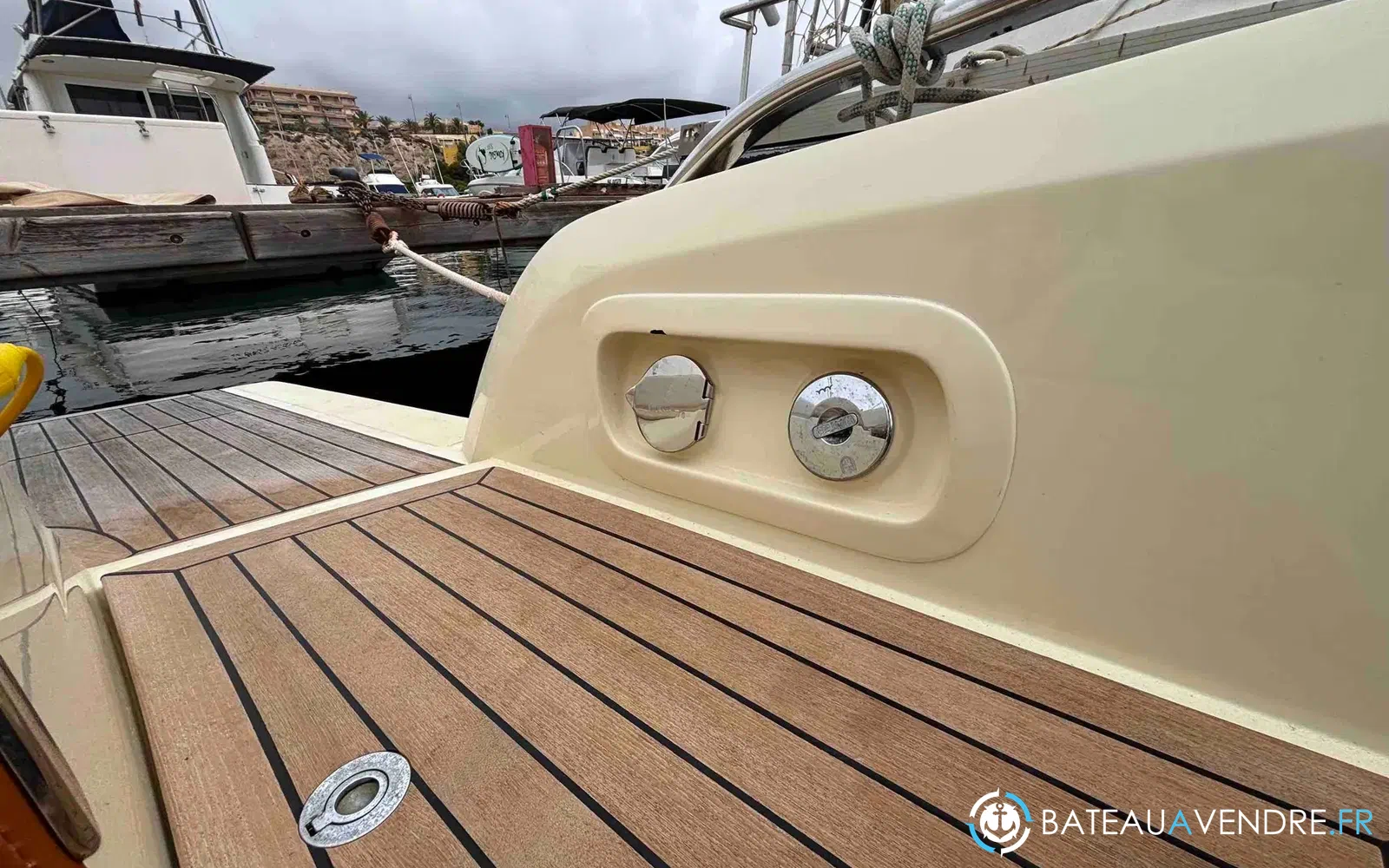 slider 12 Invictus 280 GT