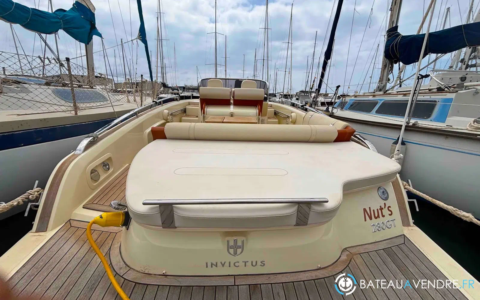 slider 3 Invictus 280 GT