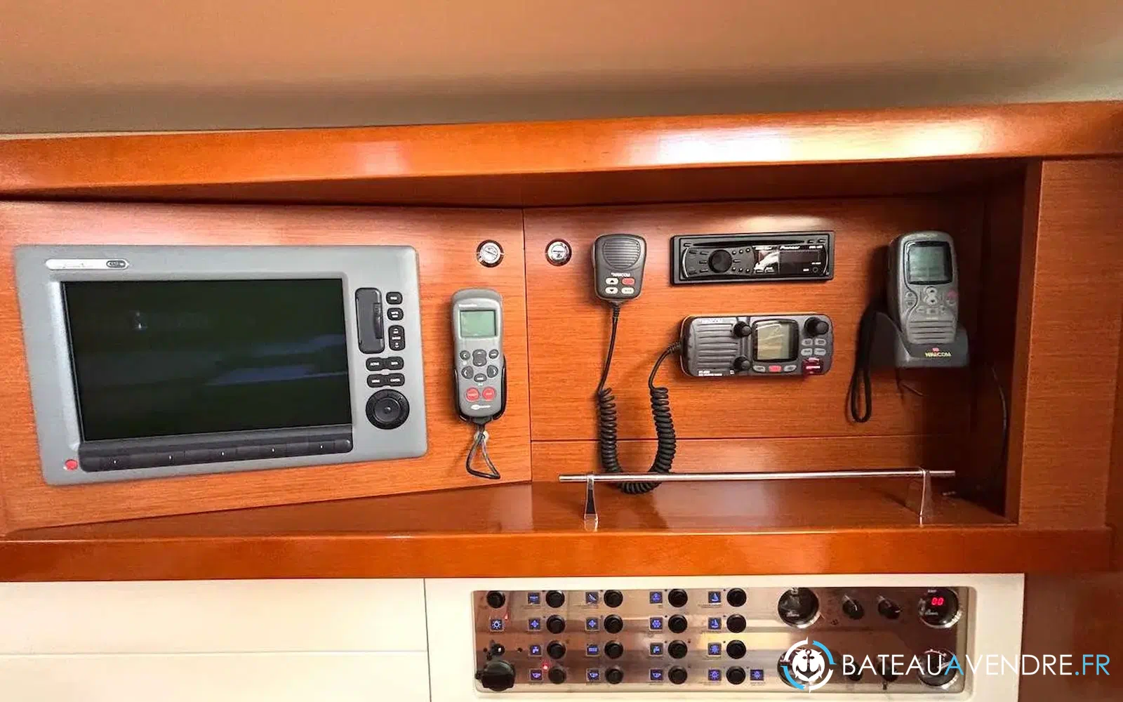 slider 13 Beneteau Oceanis 58