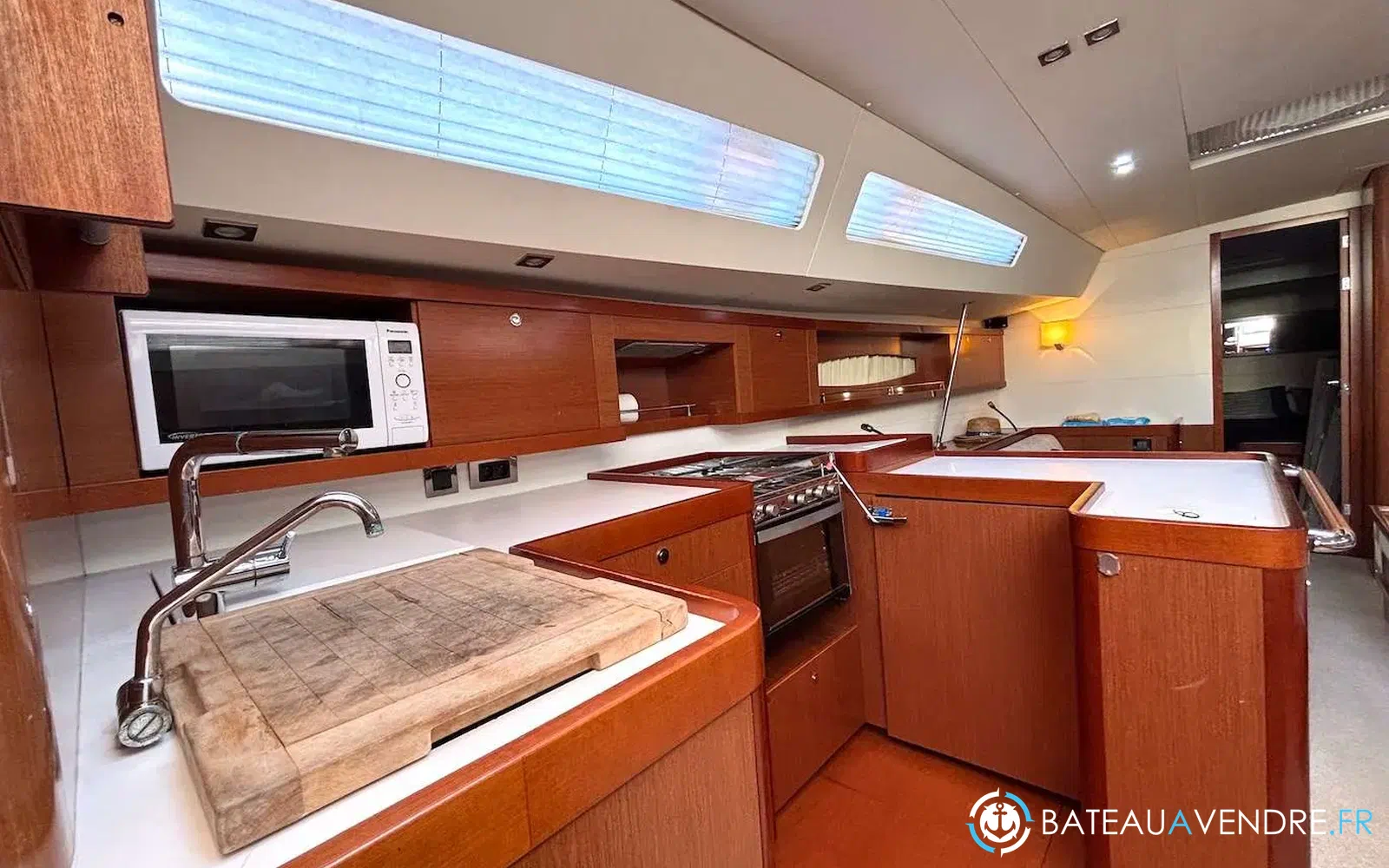 slider 22 Beneteau Oceanis 58