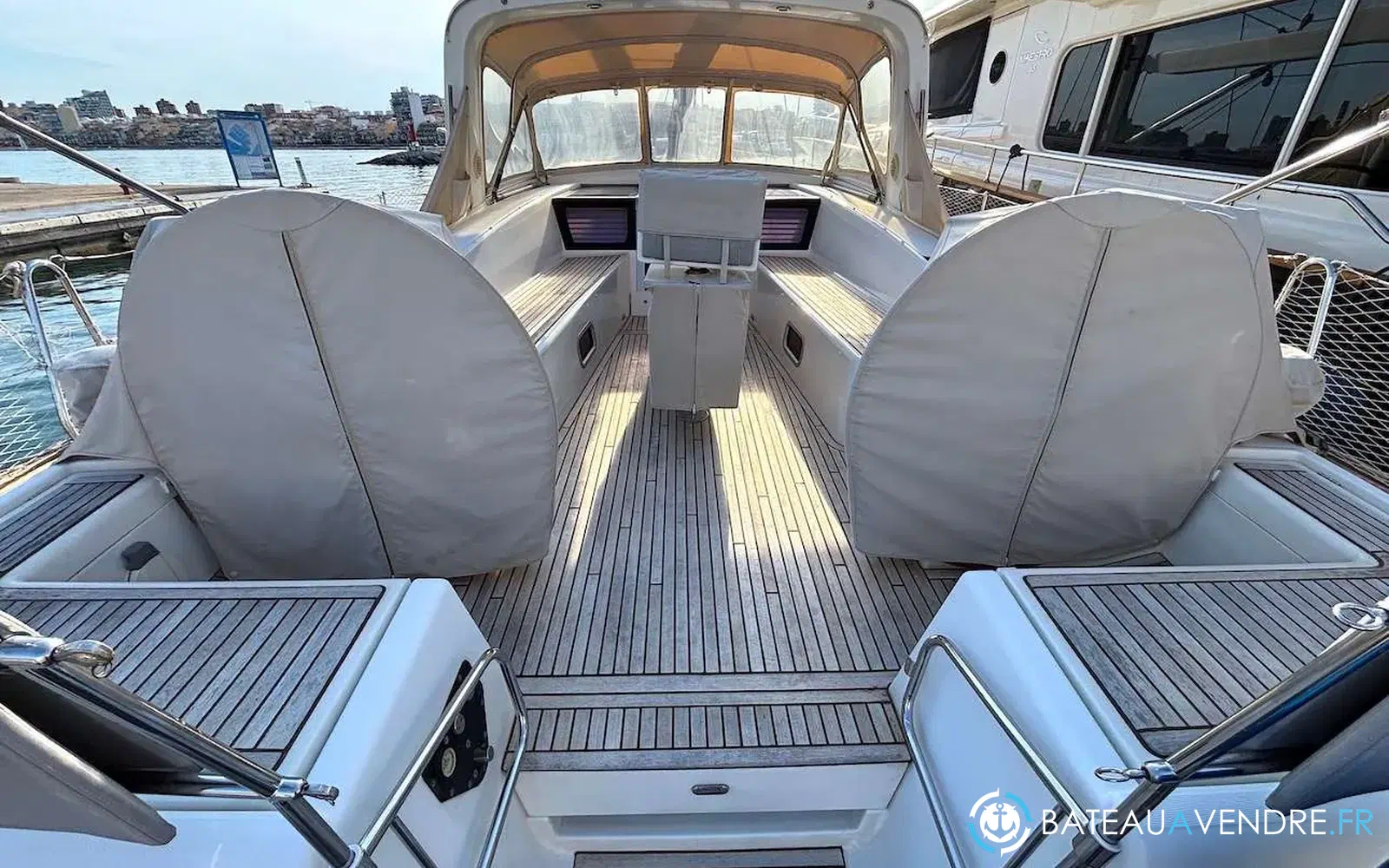 slider 3 Beneteau Oceanis 58