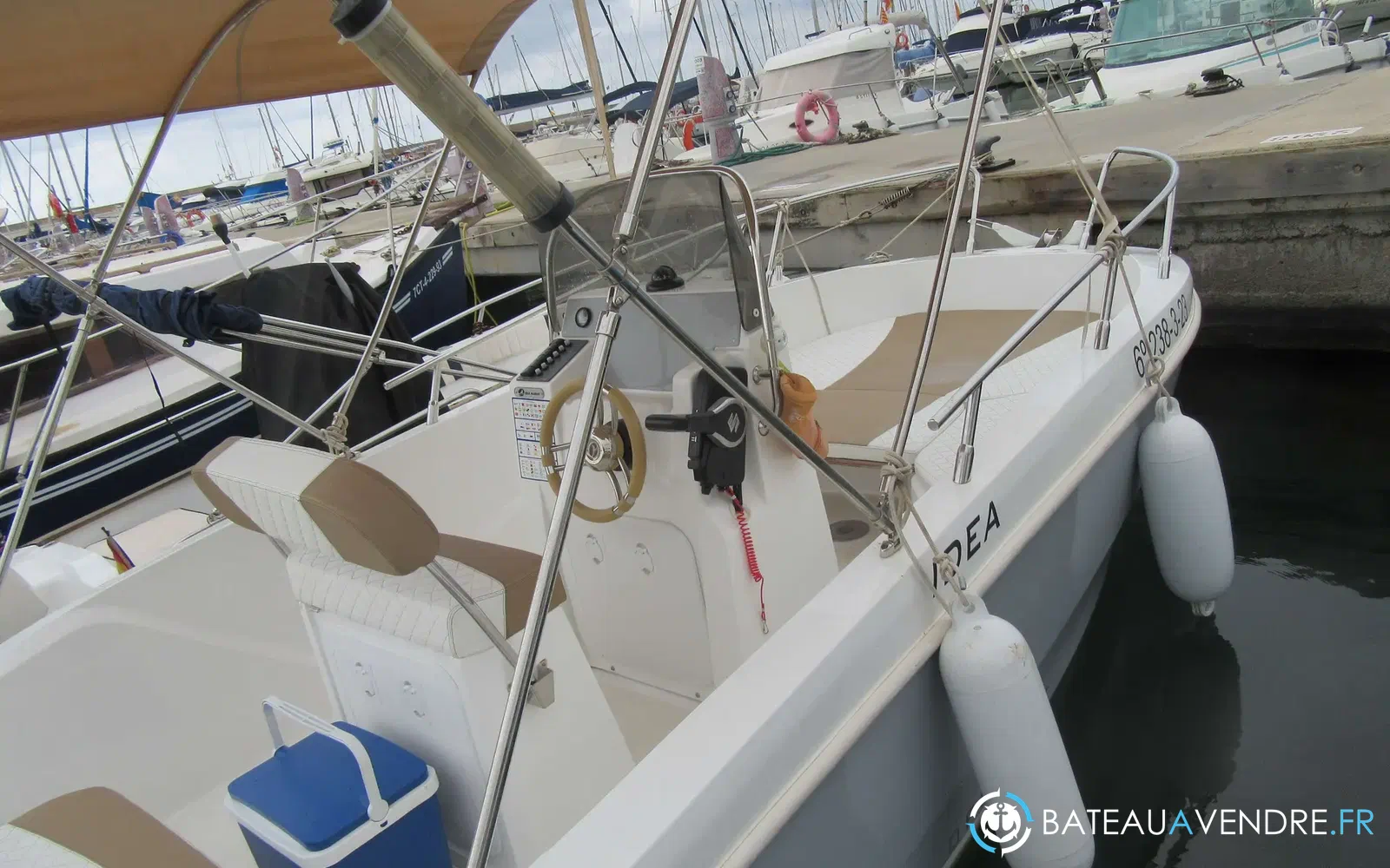 slider 8 Idea Marine Idea 53 Open