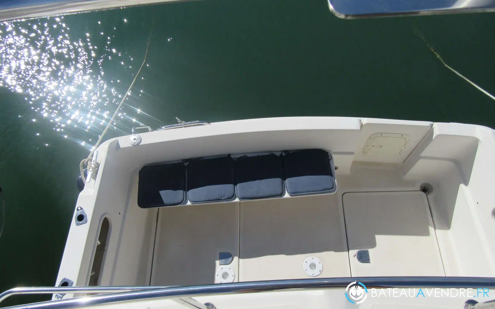 slider 21 Rodman 900 Fly