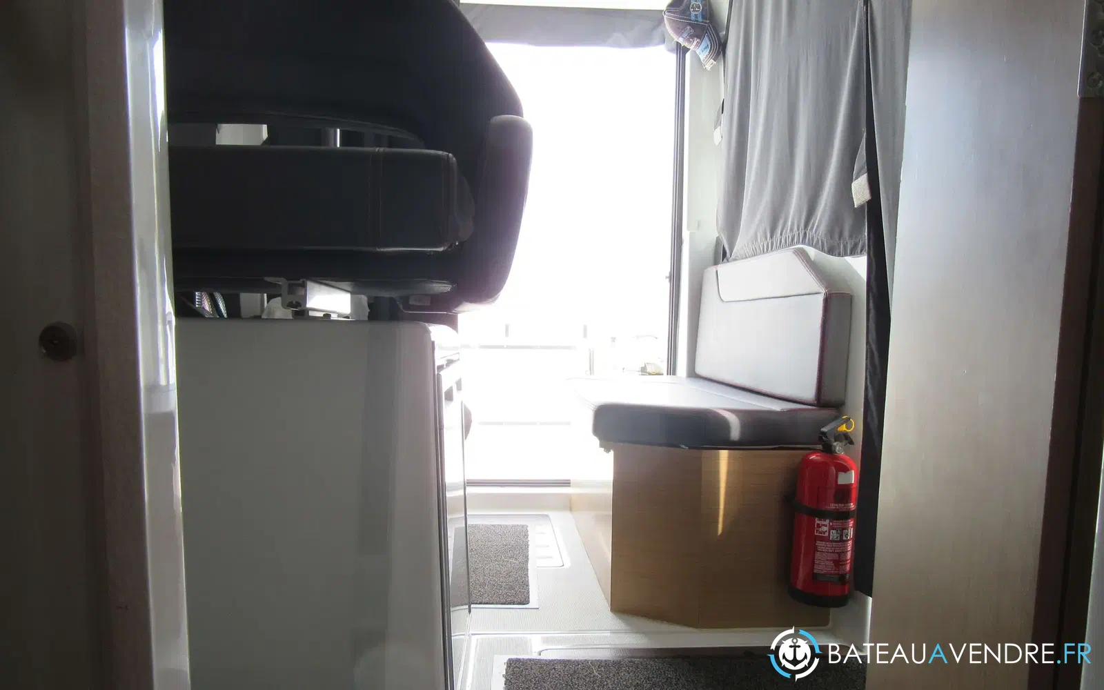 slider 18 Beneteau Barracuda 9