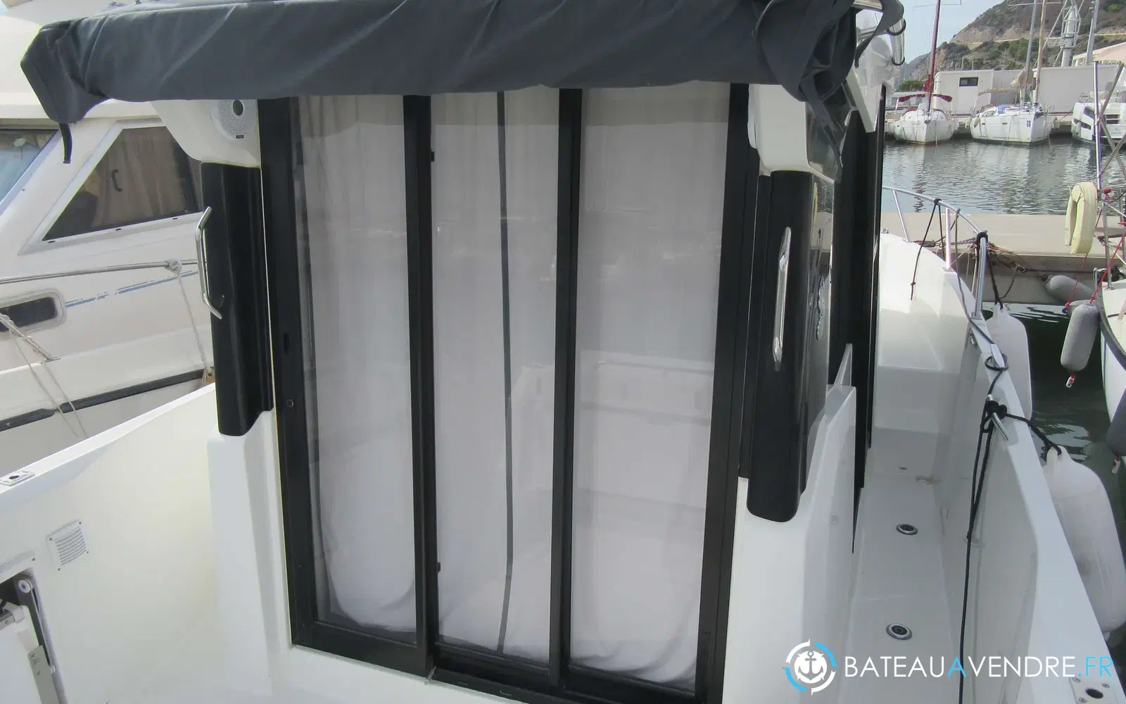 slider 3 Beneteau Barracuda 9
