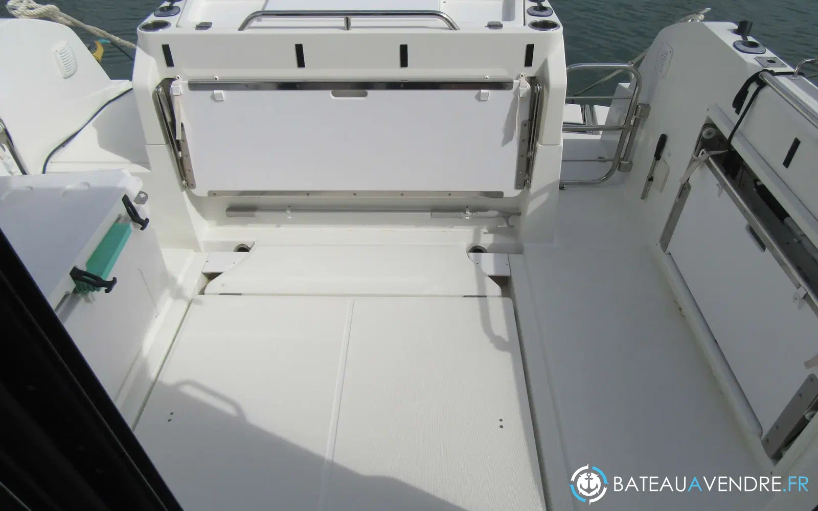 slider 44 Beneteau Barracuda 9