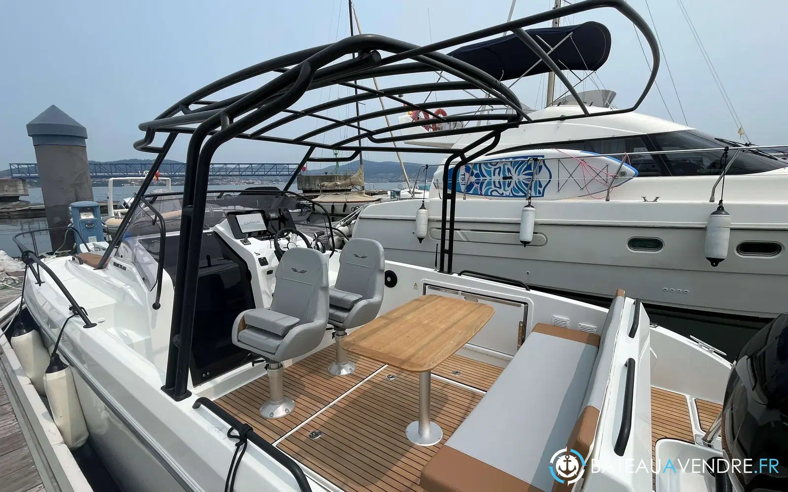 slider 3 Beneteau Flyer 8 SUNdeck