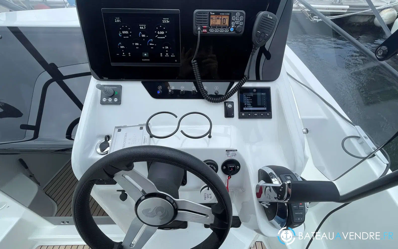 slider 8 Beneteau Flyer 8 SUNdeck