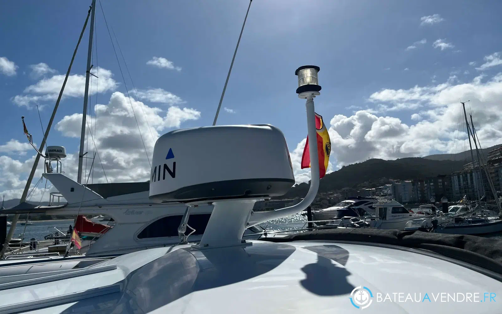 slider 2 Beneteau Antares 8 OB