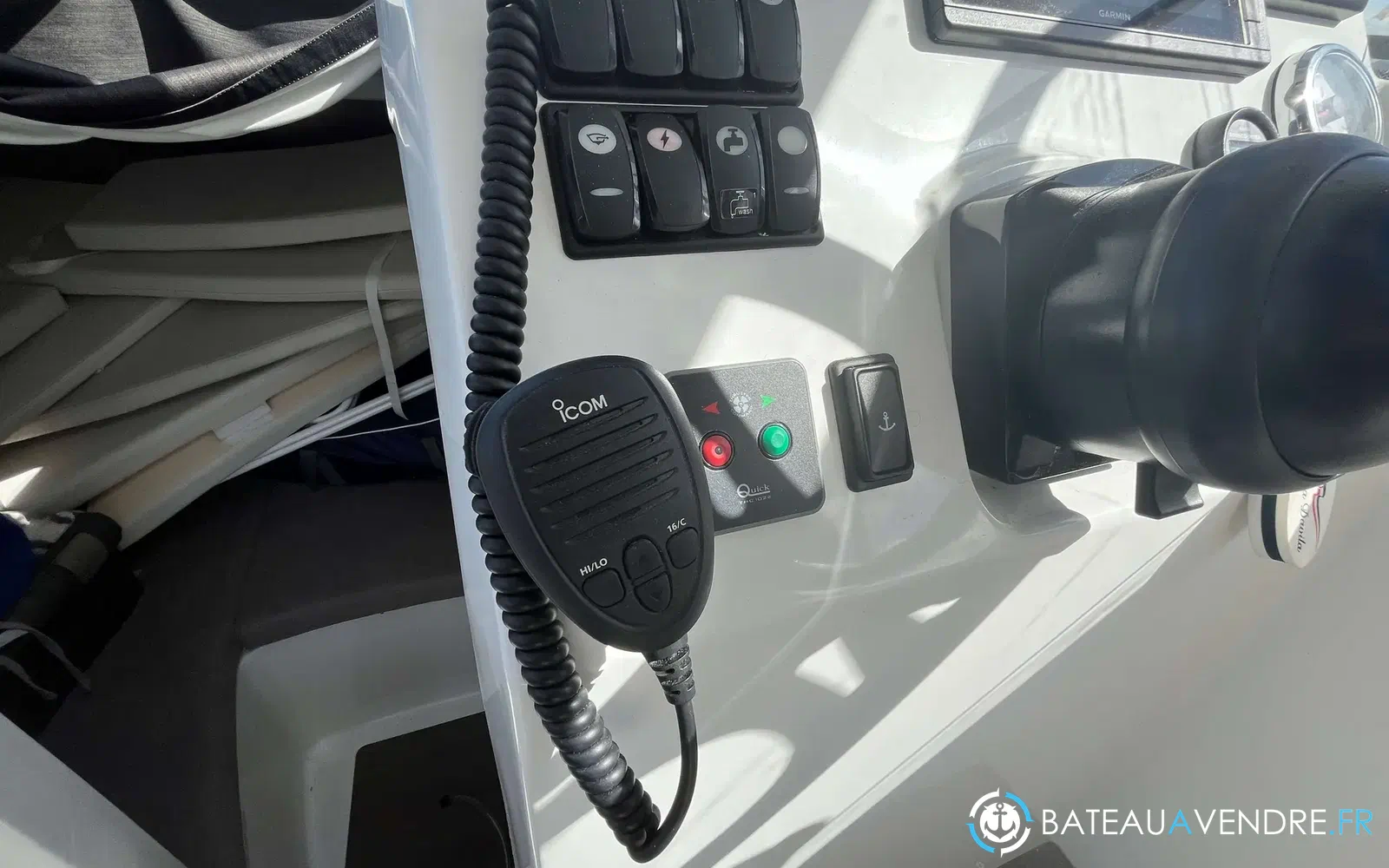 slider 3 Beneteau Antares 8 OB