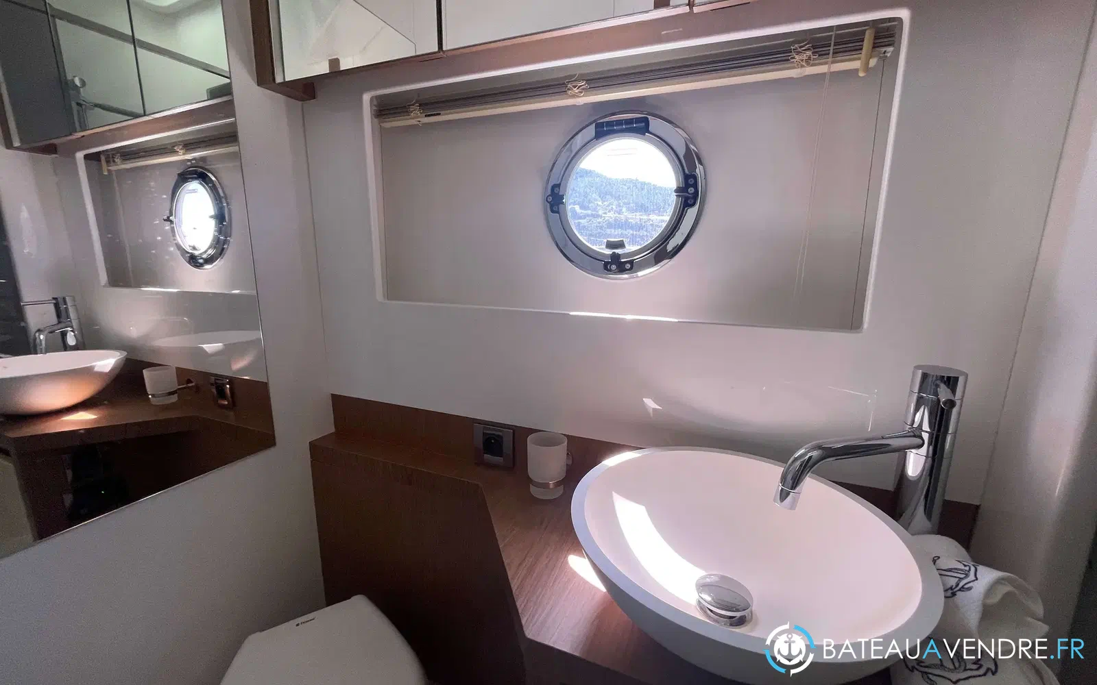 slider 10 Beneteau Gran Turismo 49 Fly