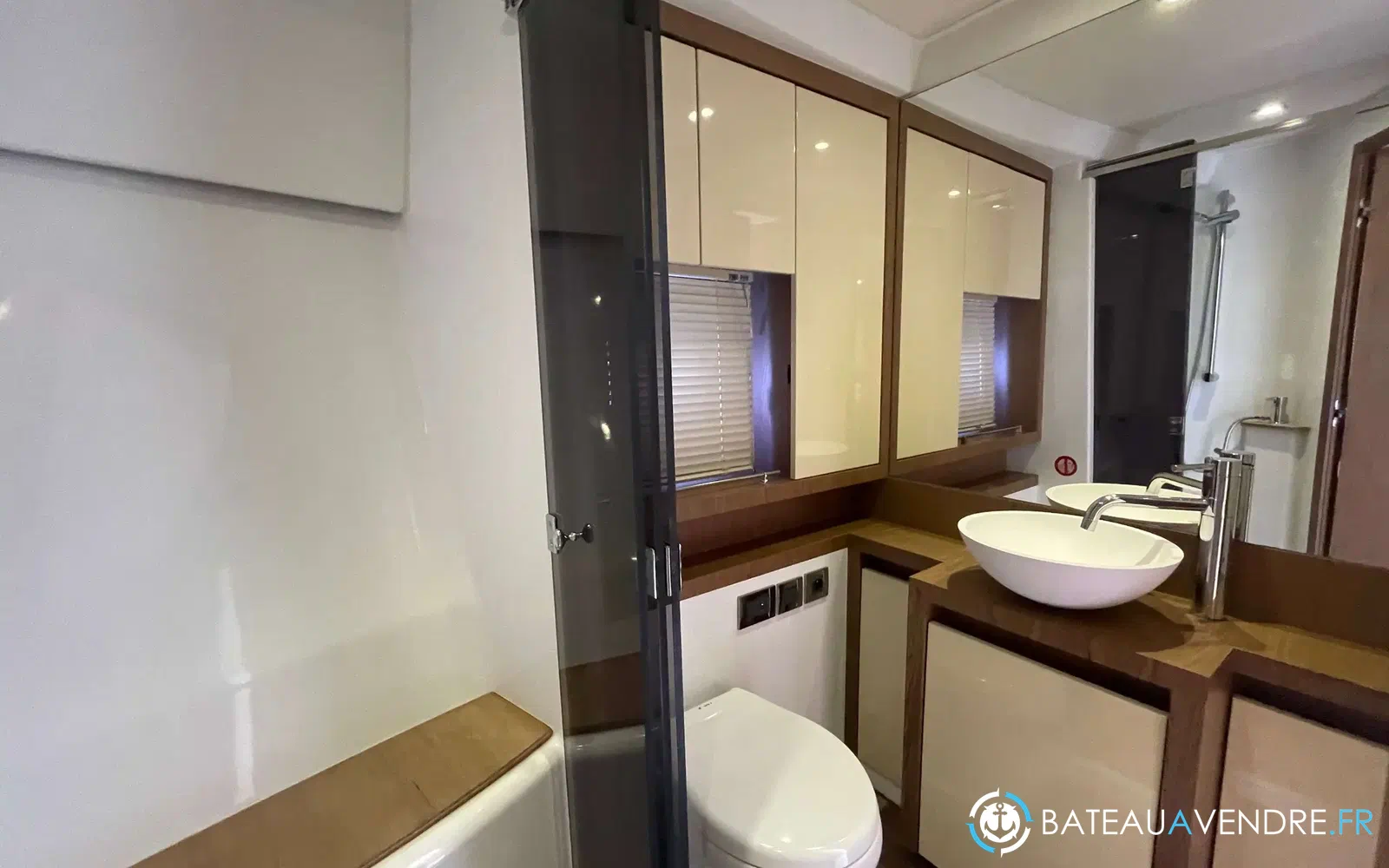 slider 17 Beneteau Gran Turismo 49 Fly