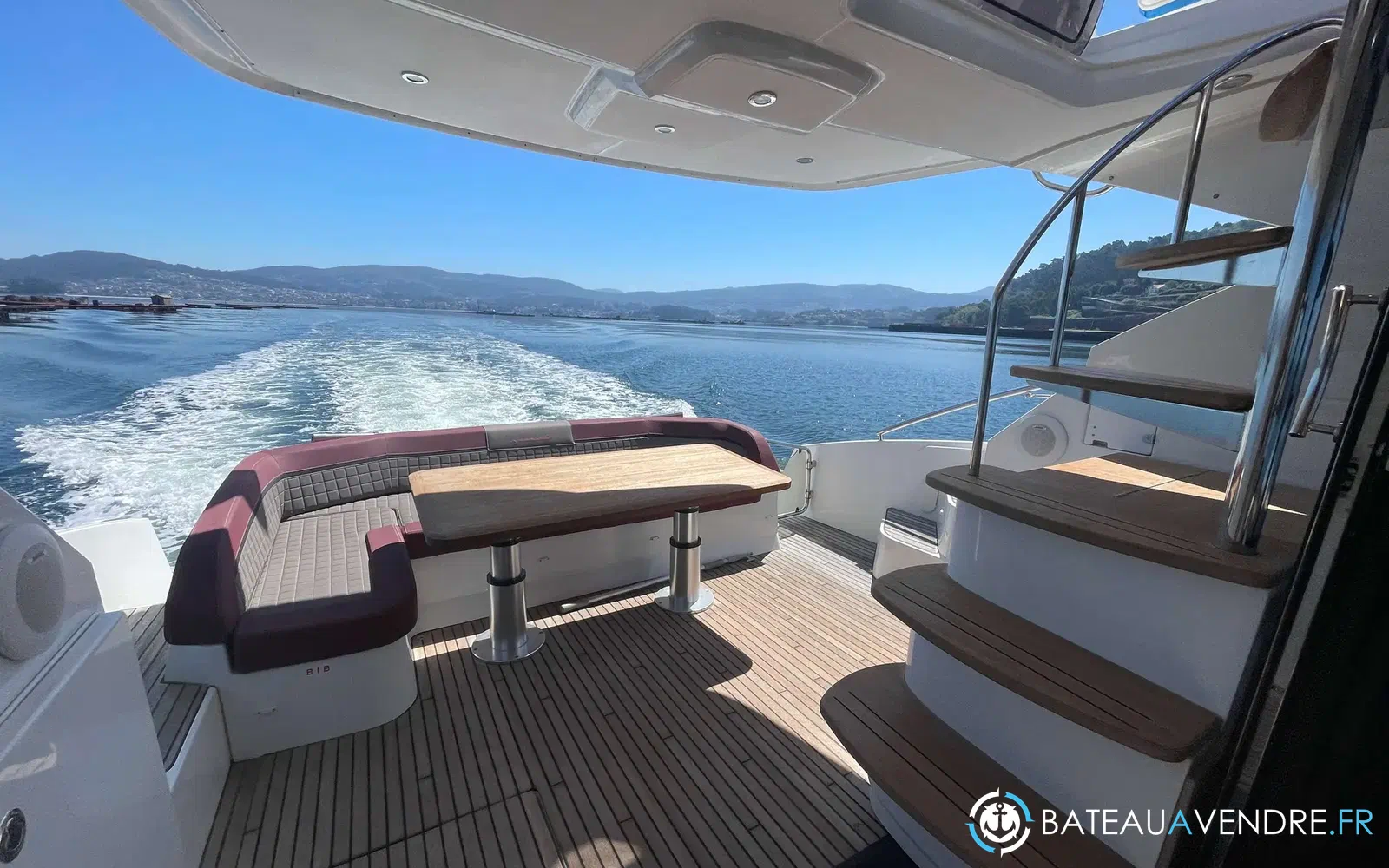 slider 27 Beneteau Gran Turismo 49 Fly