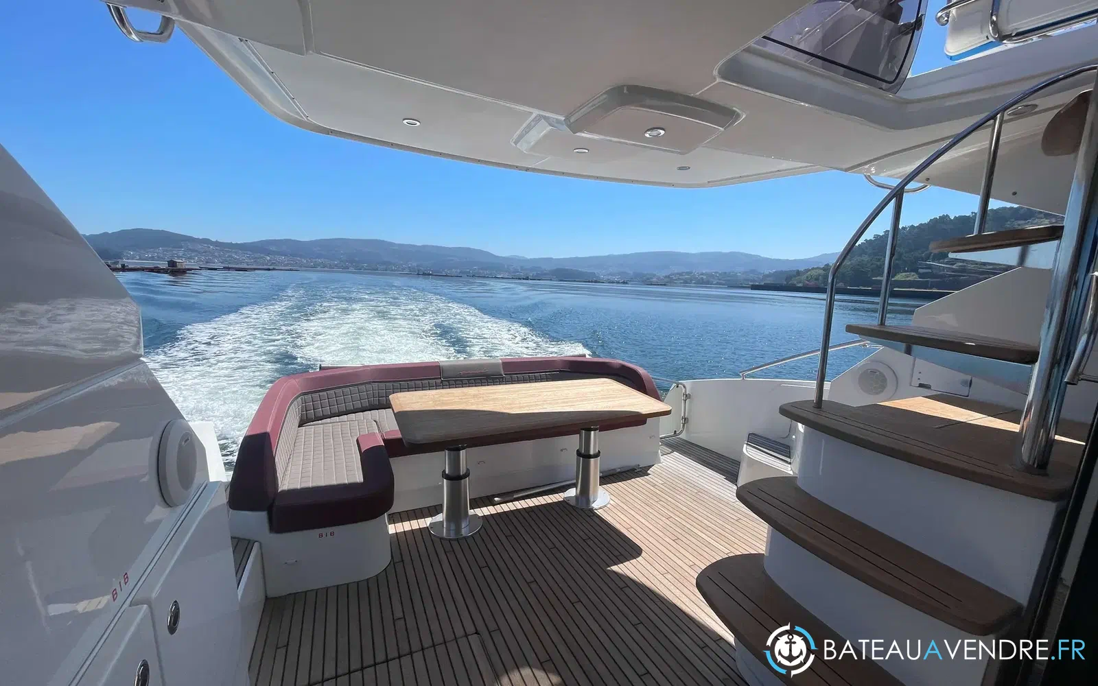 slider 30 Beneteau Gran Turismo 49 Fly