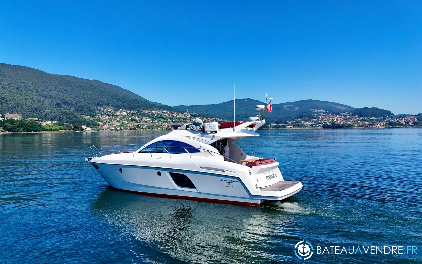slider 4 Beneteau Gran Turismo 49 Fly