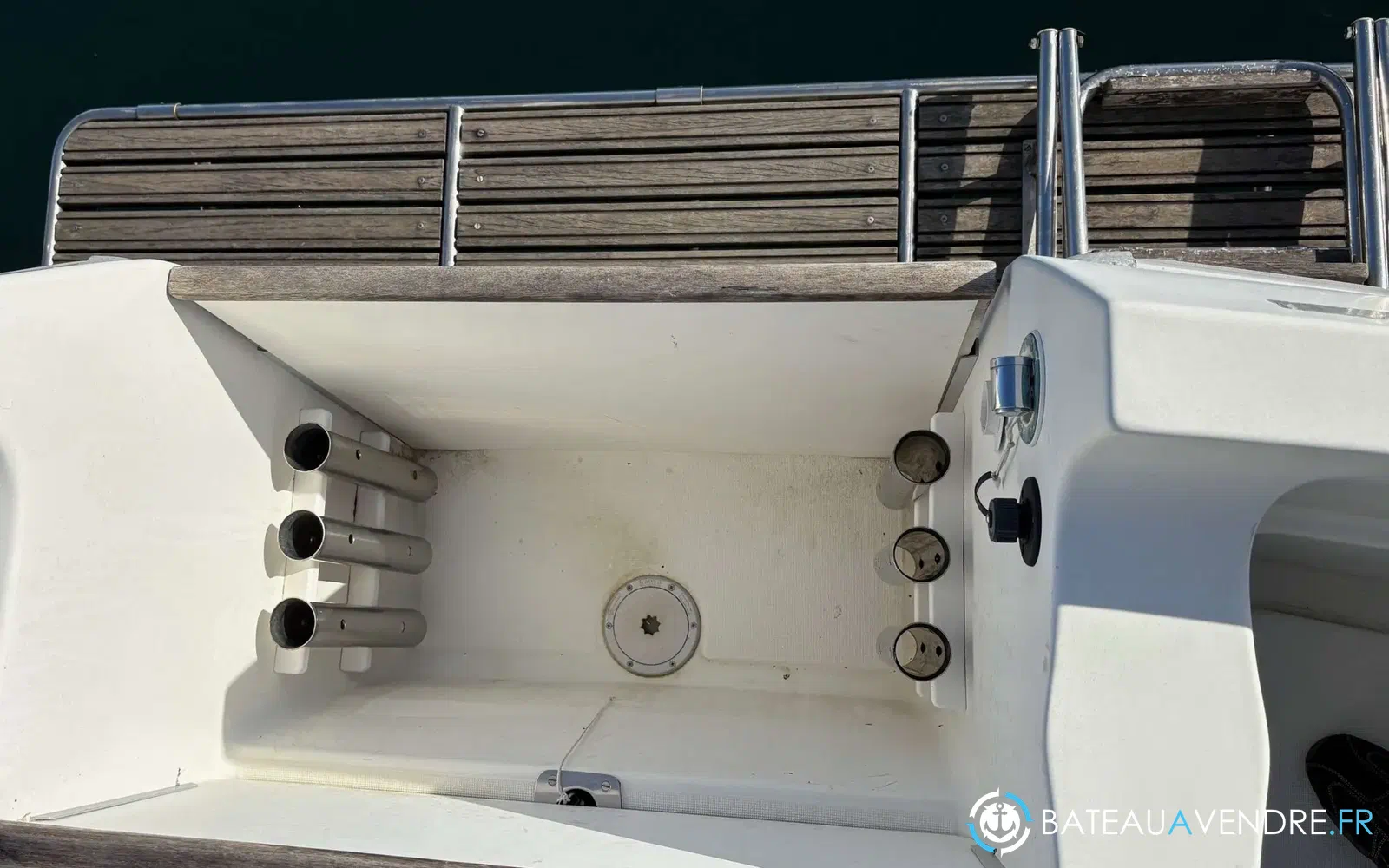 slider 4 Beneteau Antares 805