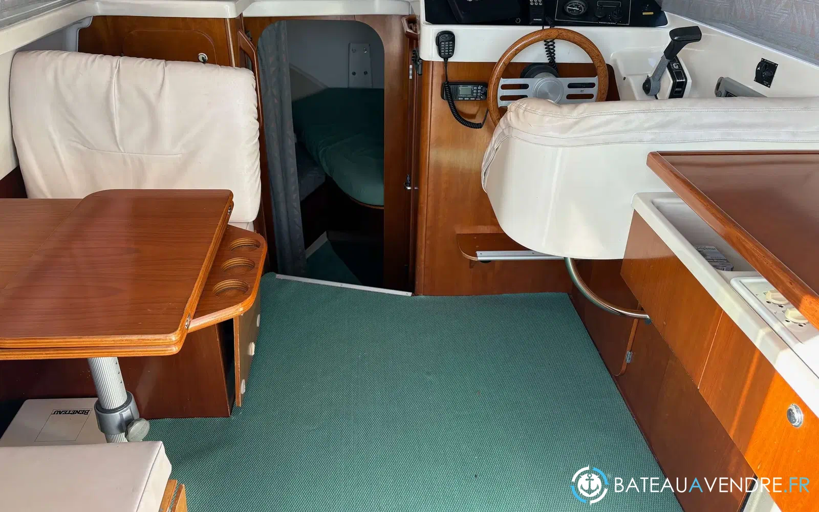 slider 5 Beneteau Antares 805