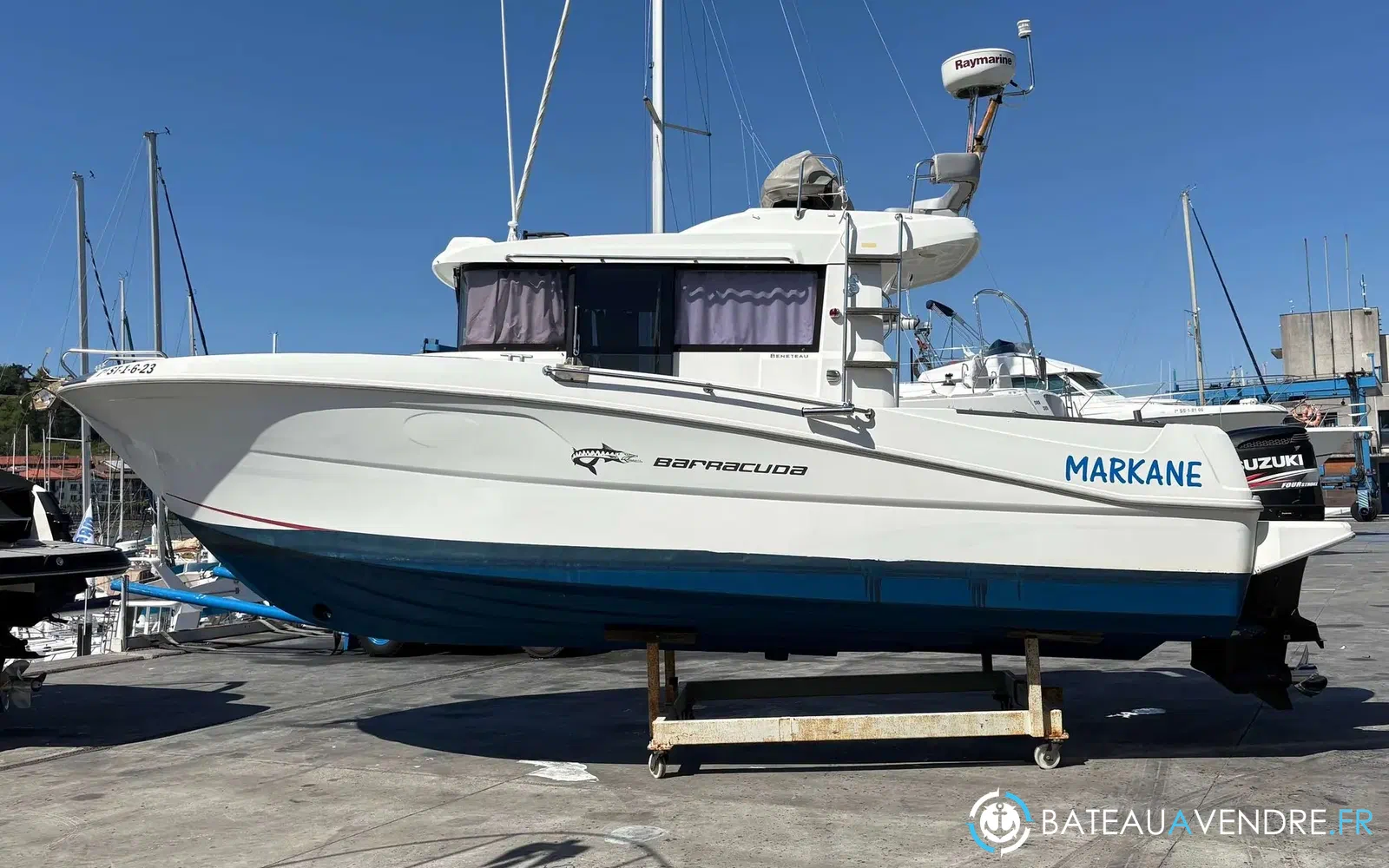 slider 0 Beneteau Barracuda 9 Fly