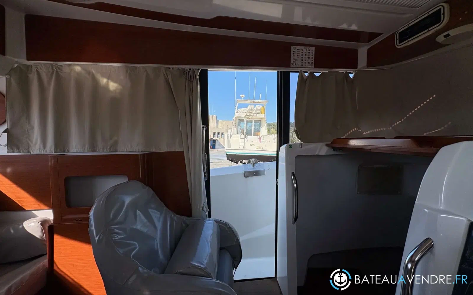 slider 10 Beneteau Barracuda 9 Fly