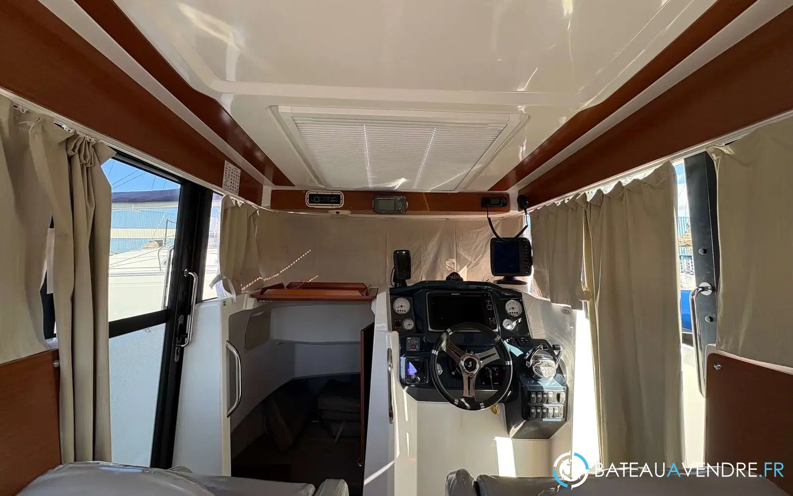 slider 14 Beneteau Barracuda 9 Fly