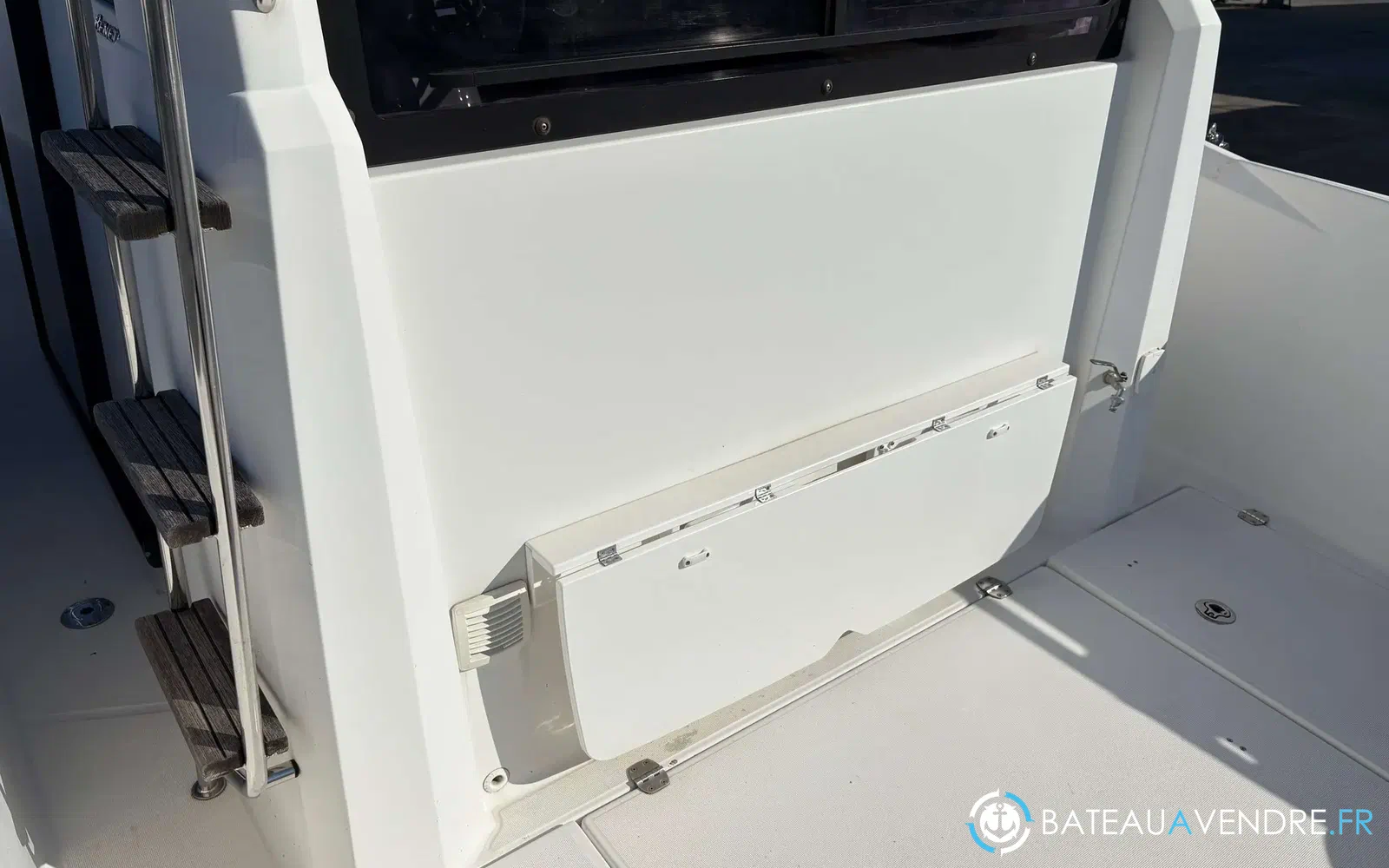 slider 23 Beneteau Barracuda 9 Fly