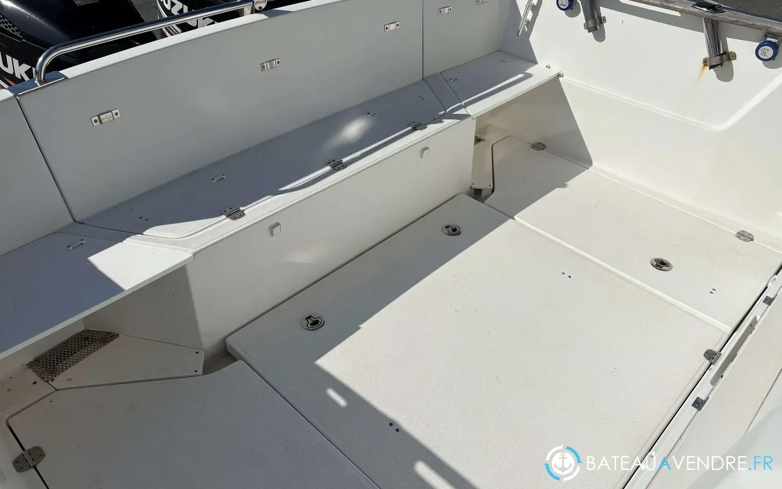 slider 2 Beneteau Barracuda 9 Fly