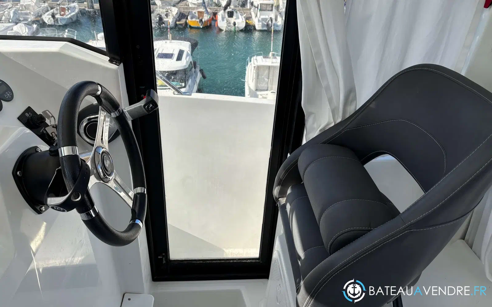 slider 4 Beneteau Barracuda 6