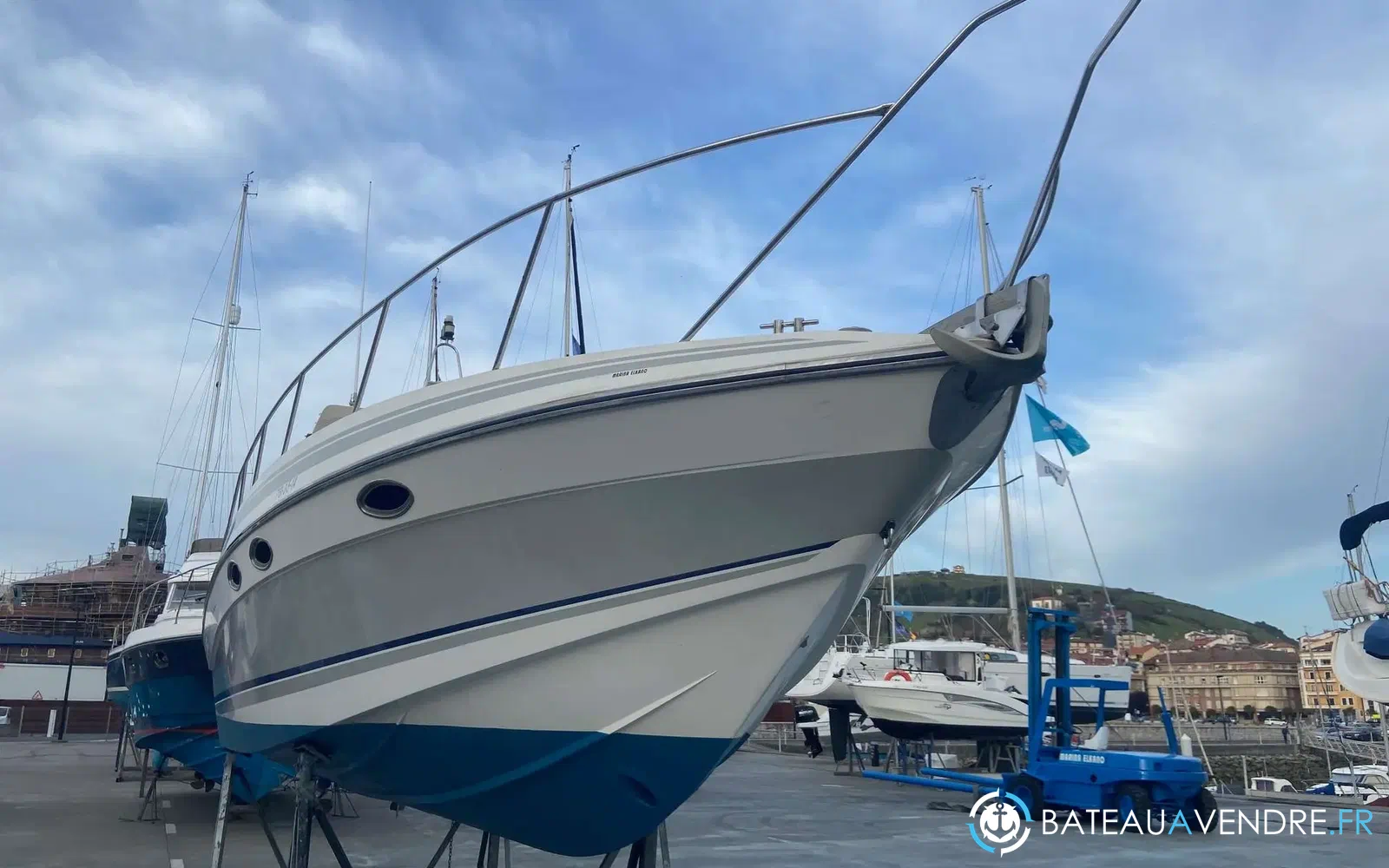 slider 15 Sunseeker San Remo 33