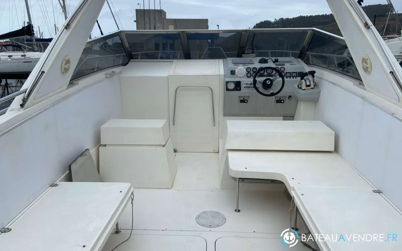 slider 6 Sunseeker San Remo 33