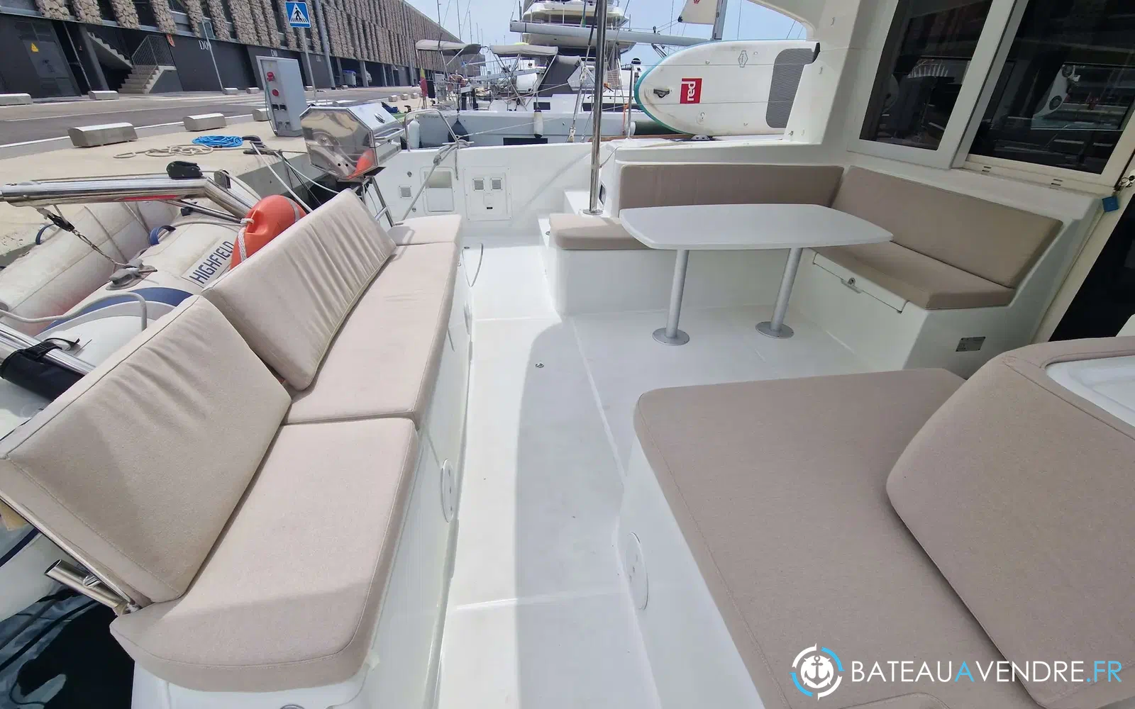 slider 19 Lagoon 40