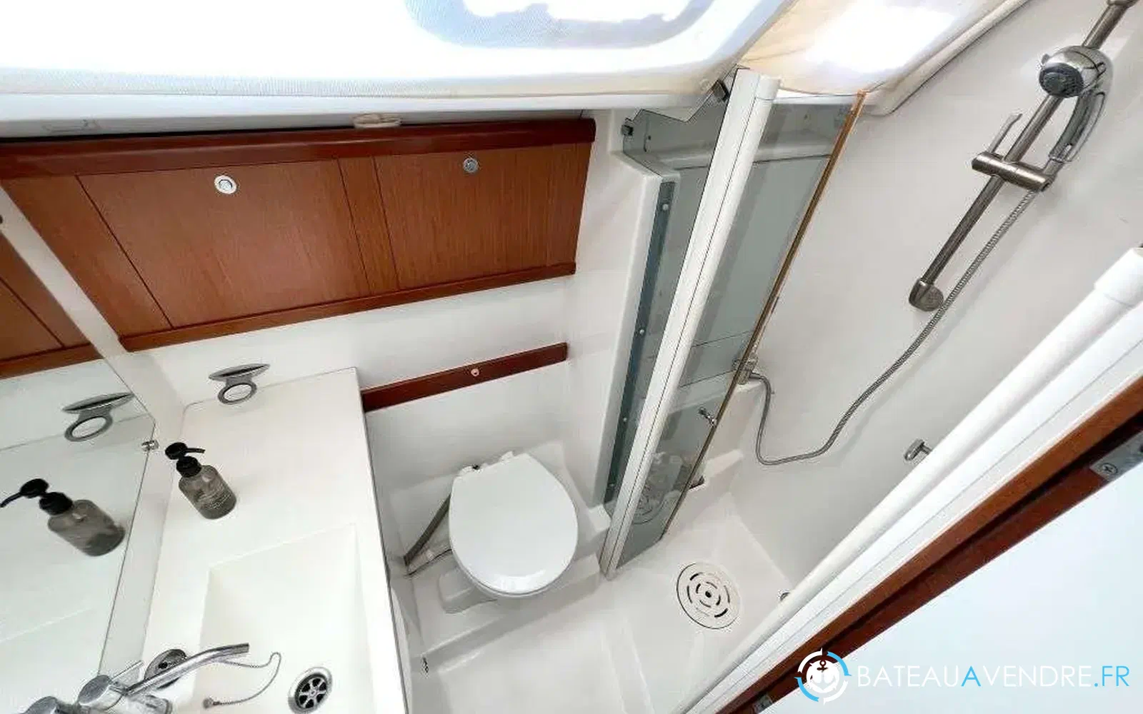 slider 16 Beneteau 50