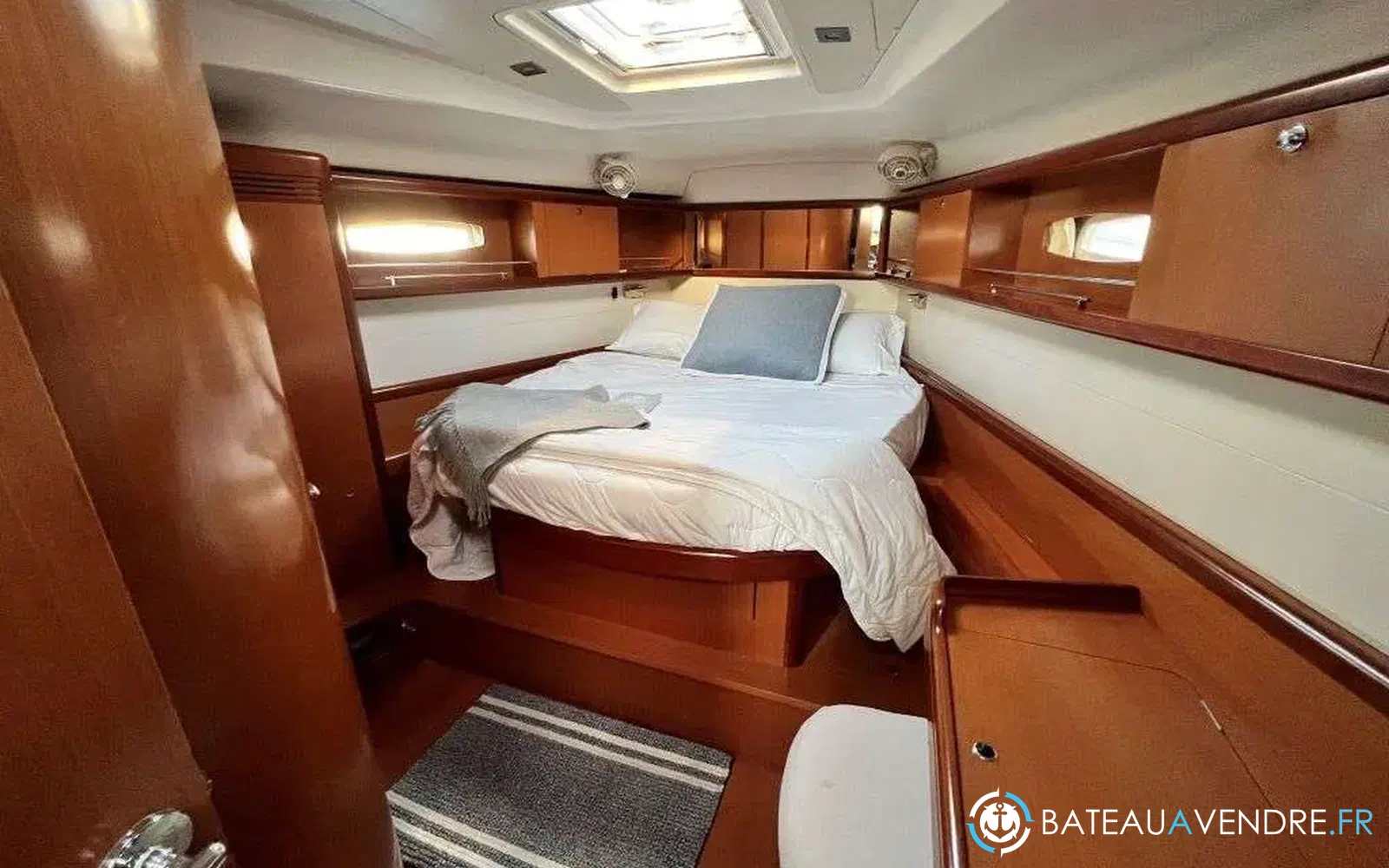slider 19 Beneteau 50