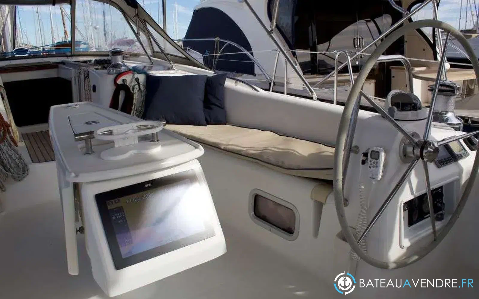 slider 30 Beneteau 50
