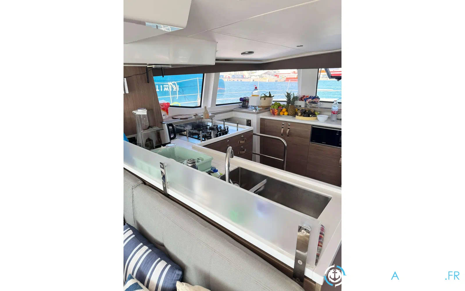 slider 23 Bali Catamarans Bali 4.6