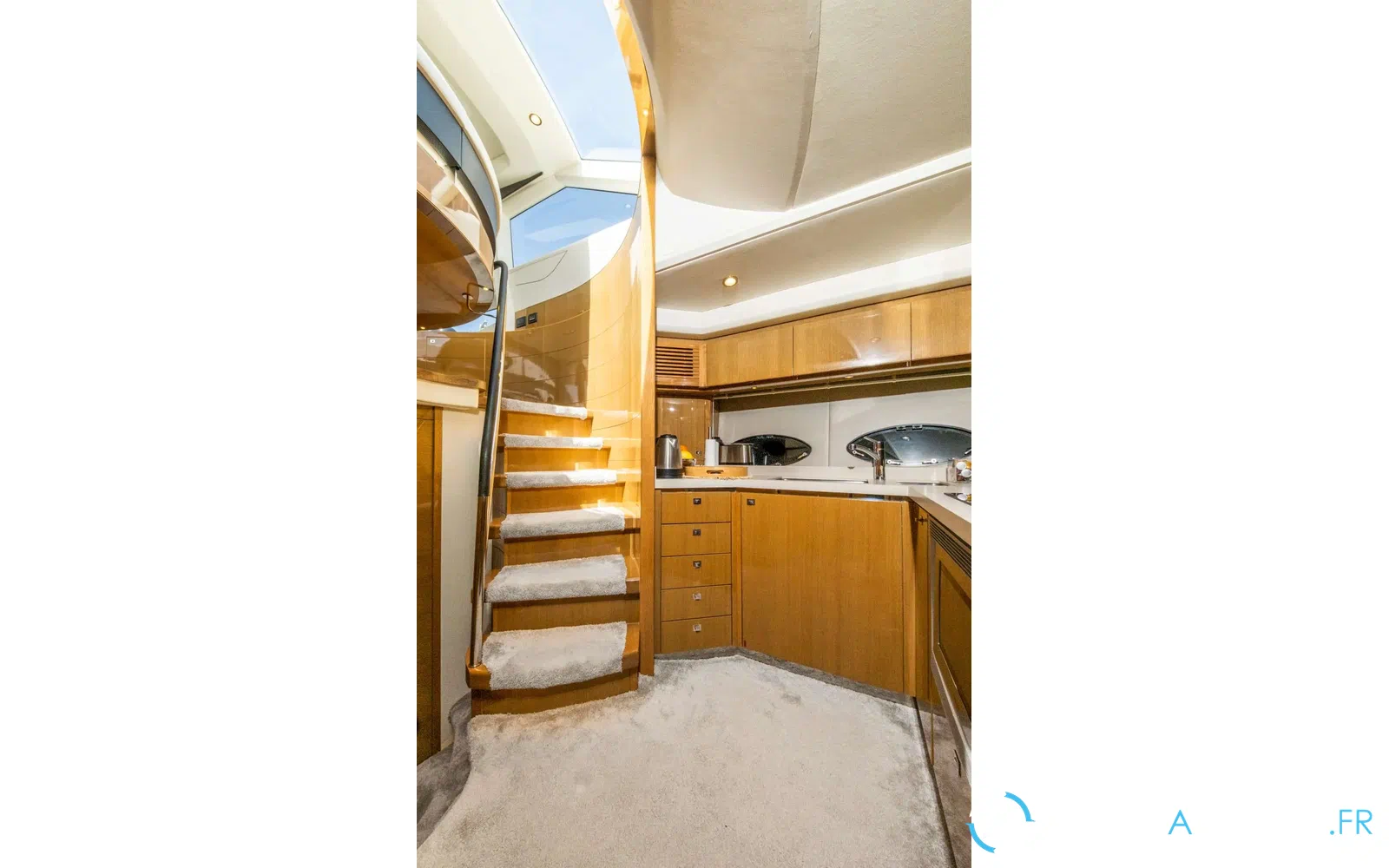 slider 16 Princess V72