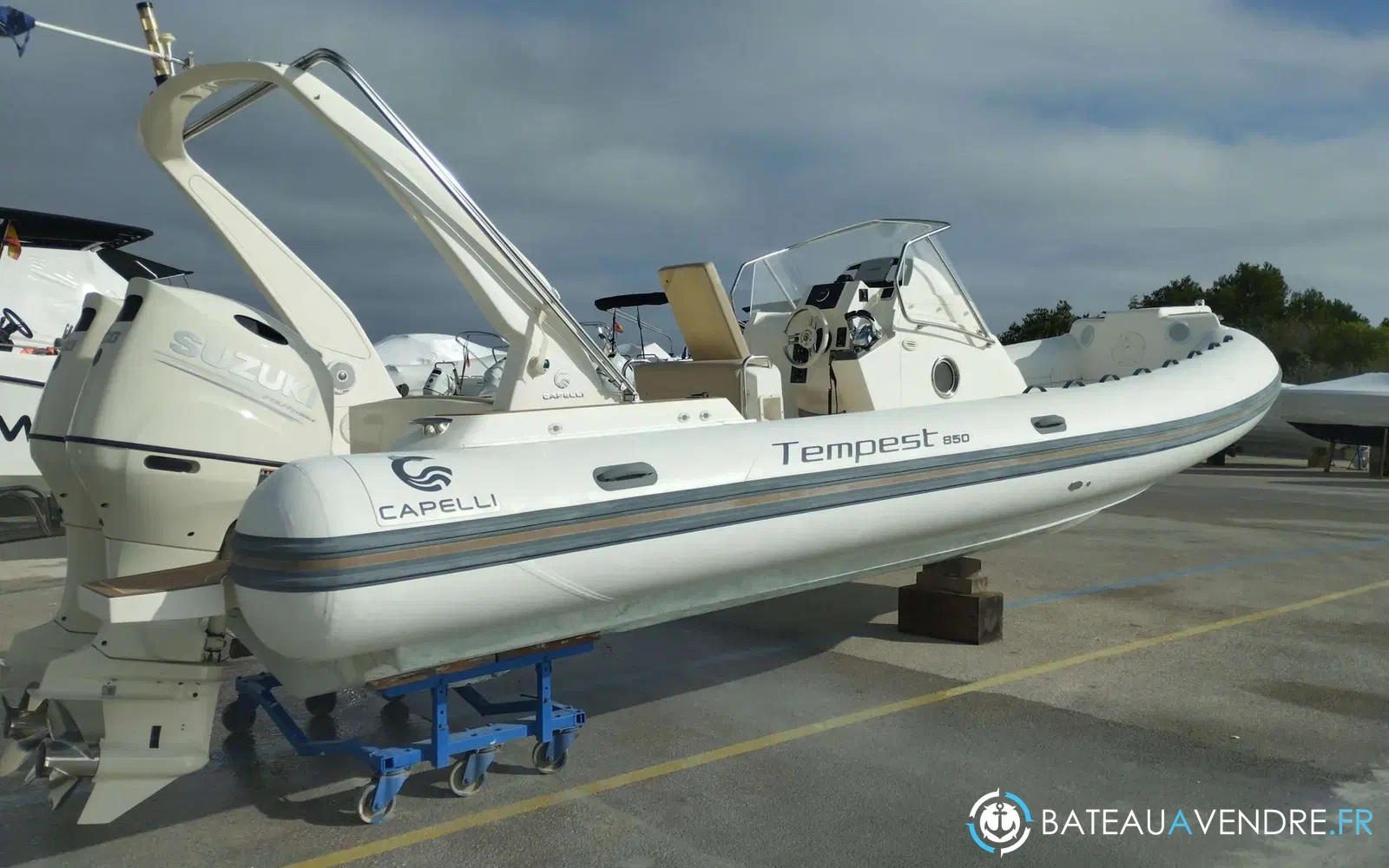 slider 6 Capelli Tempest 850