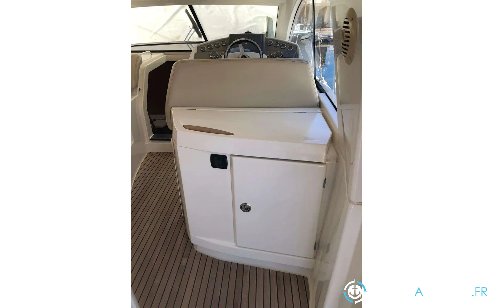slider 9 Jeanneau Prestige 38 S