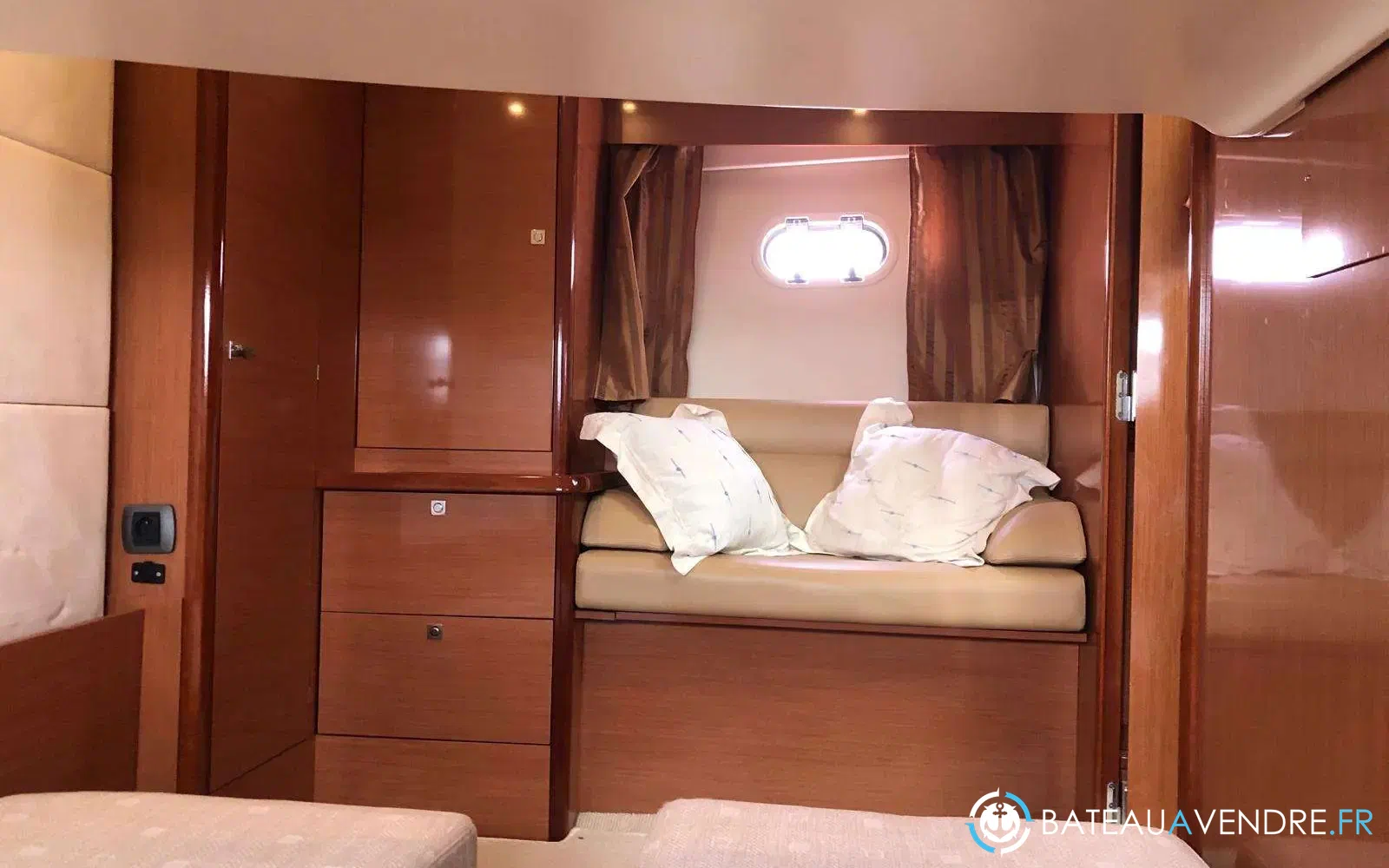 slider 15 Jeanneau Prestige 38 S