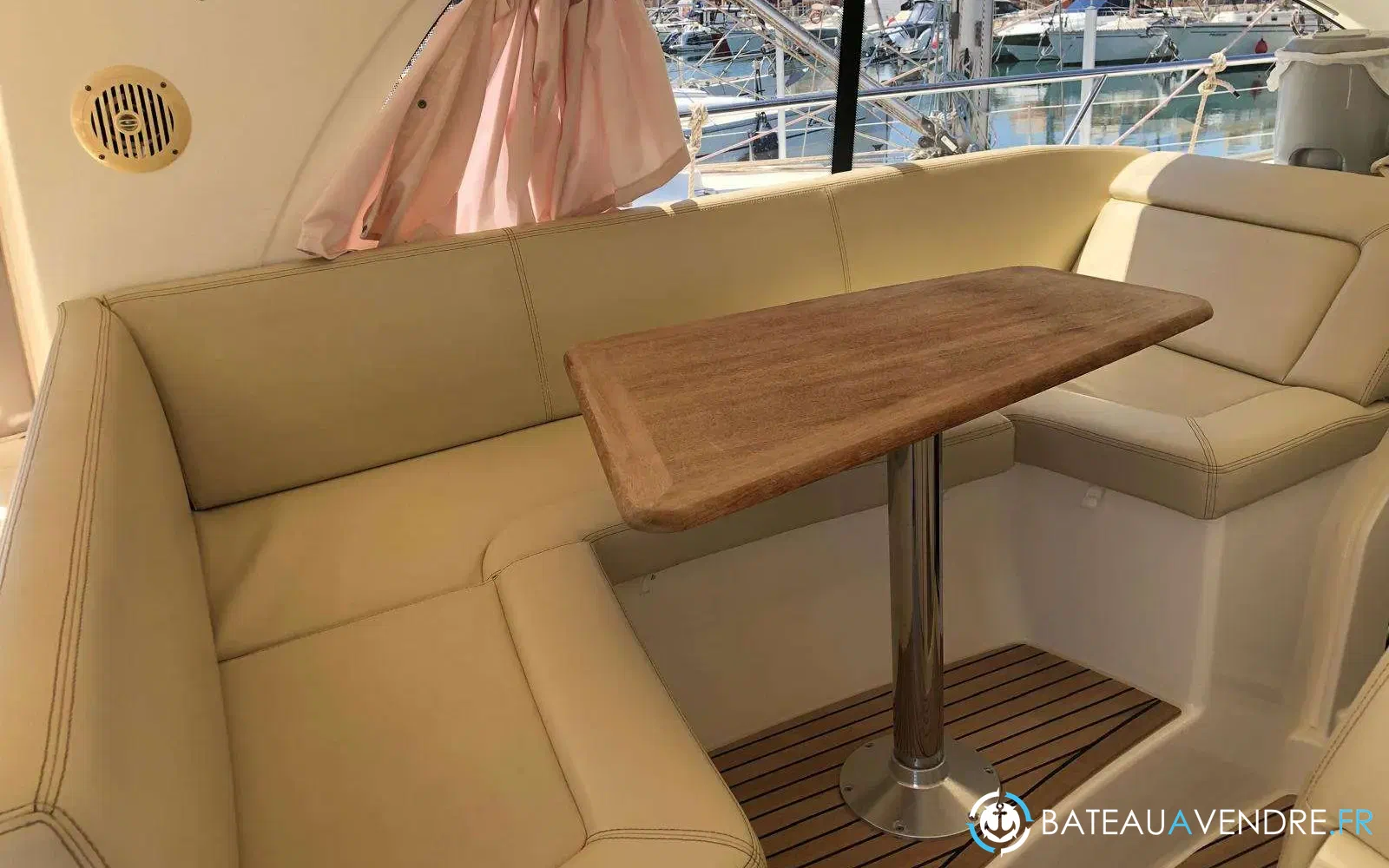 slider 22 Jeanneau Prestige 38 S