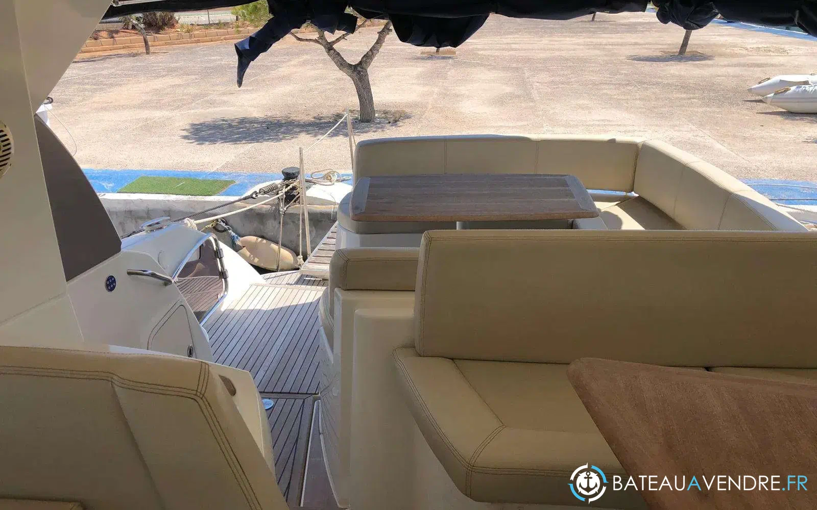 slider 24 Jeanneau Prestige 38 S