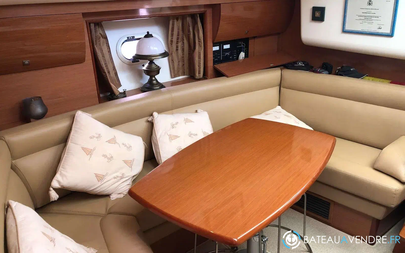 slider 6 Jeanneau Prestige 38 S