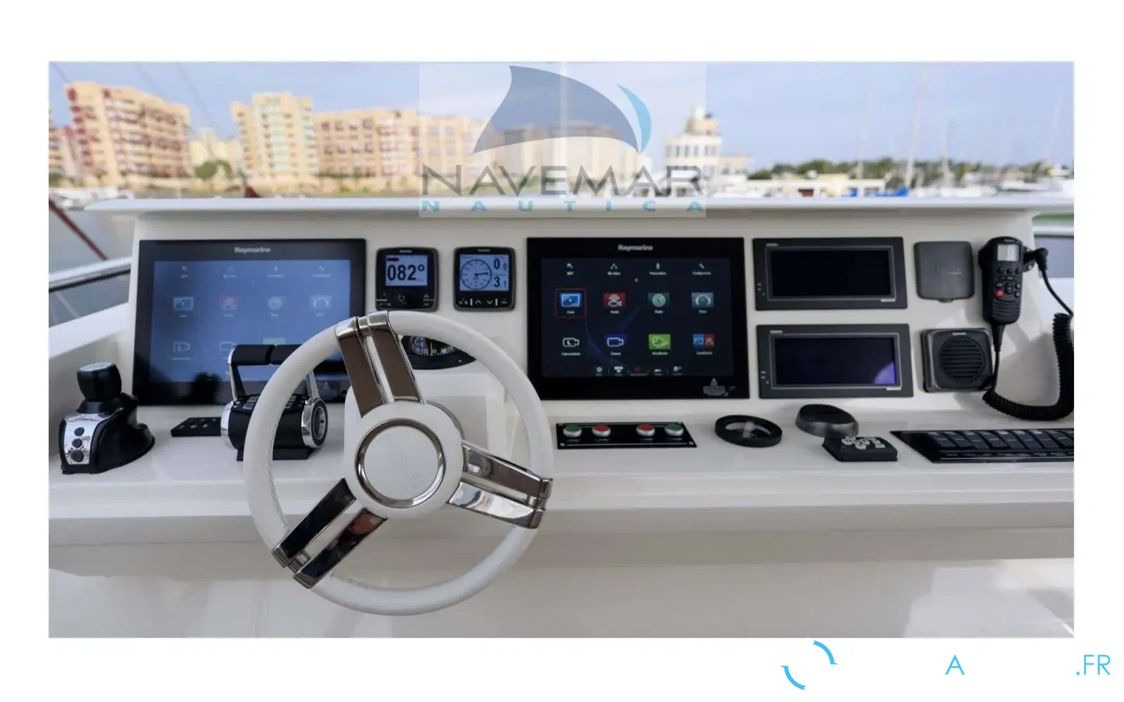 slider 12 Jeanneau Prestige 750